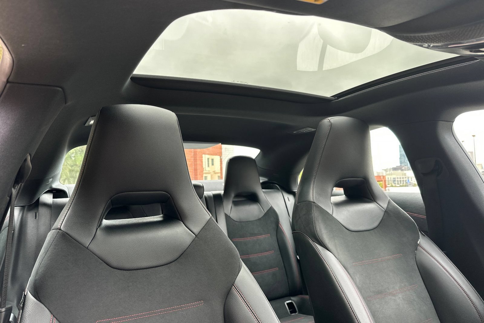 Used 2022 Mercedes-Benz CLA 35 AMG 4MATIC image 19