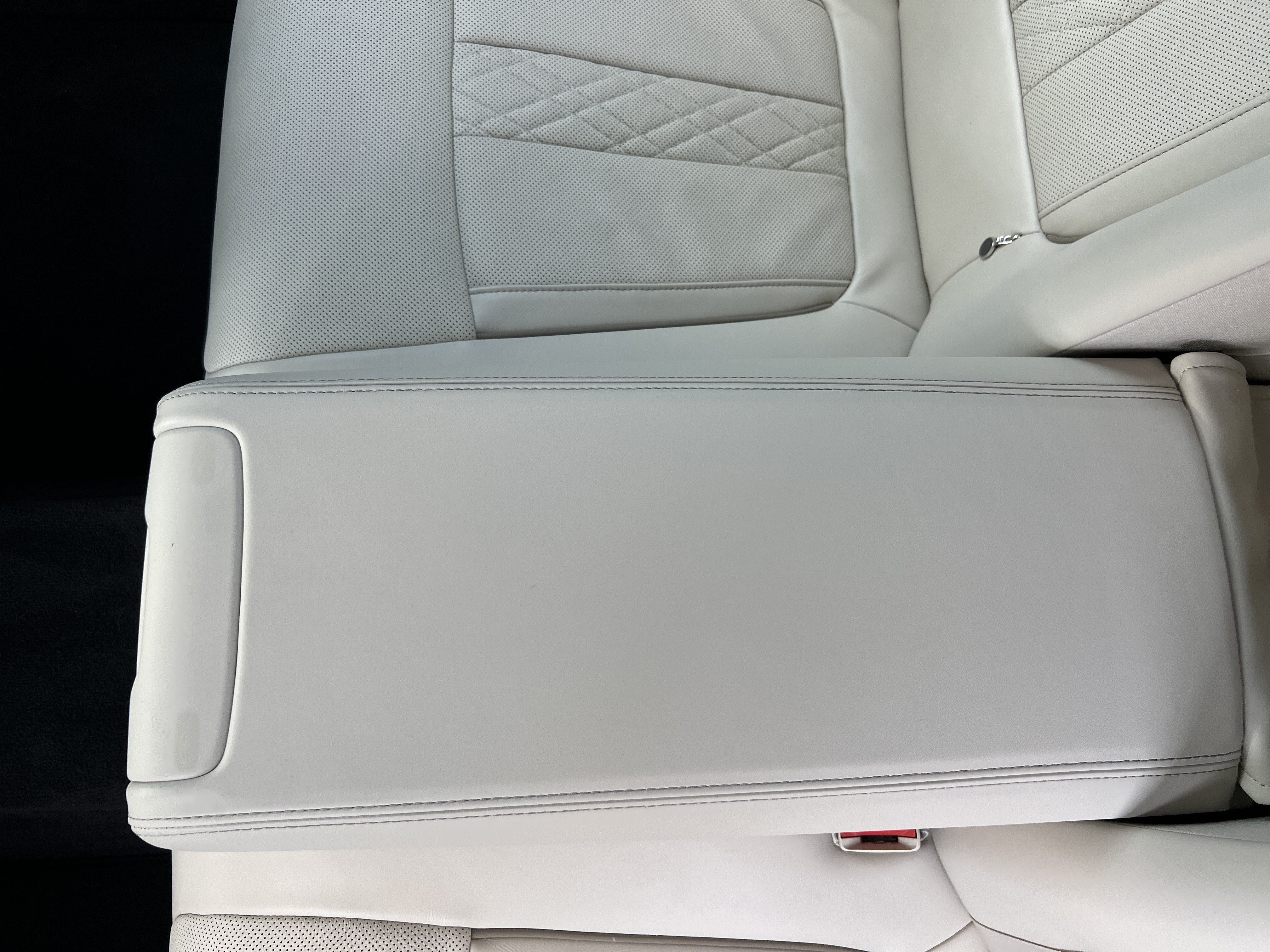 Used 2020 BMW 740i w/ Premium Package RWD image 41