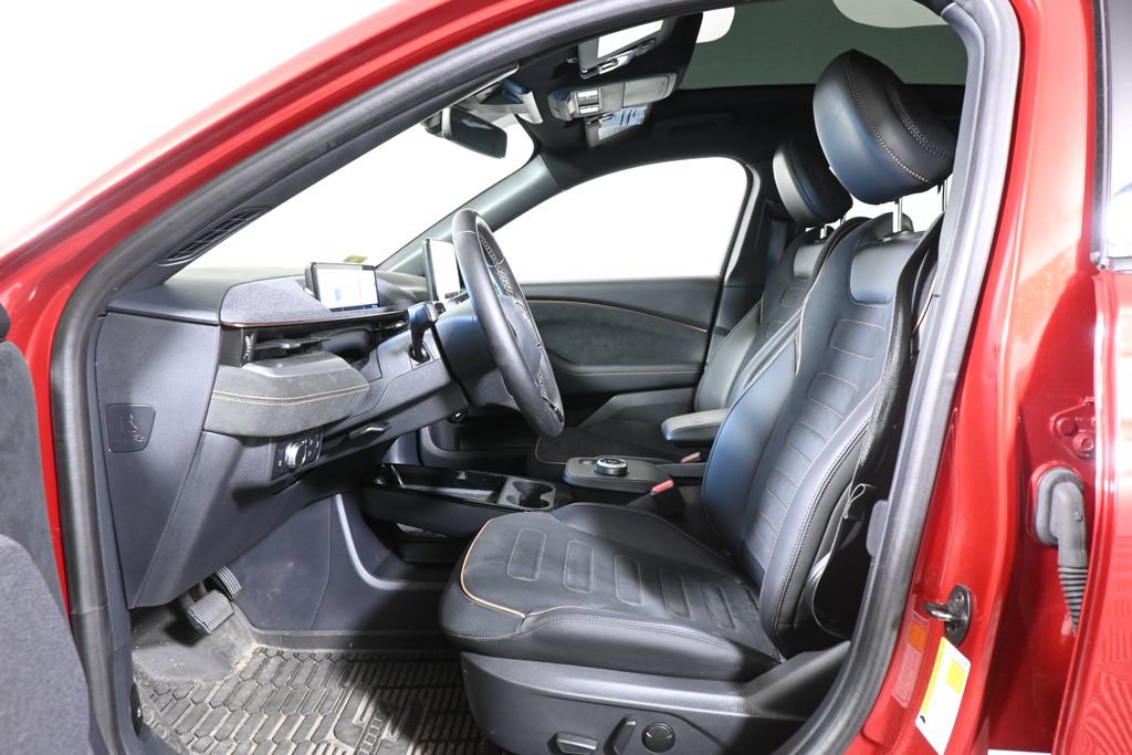 Used 2022 Ford Mustang Mach-E GT AWD/4WD image 3
