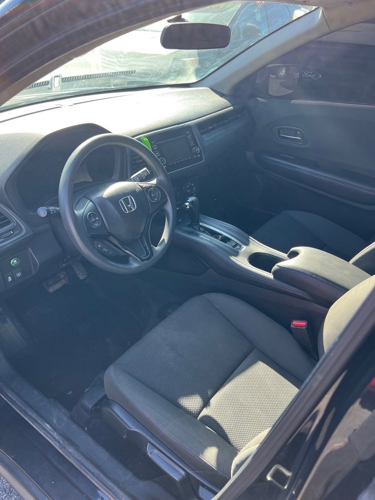 Used 2019 Honda HR-V LX image 3