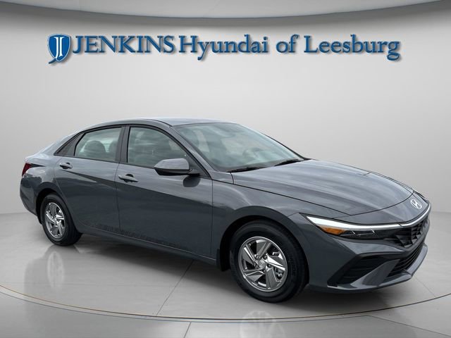 New 2026 Hyundai Elantra SEL Sport