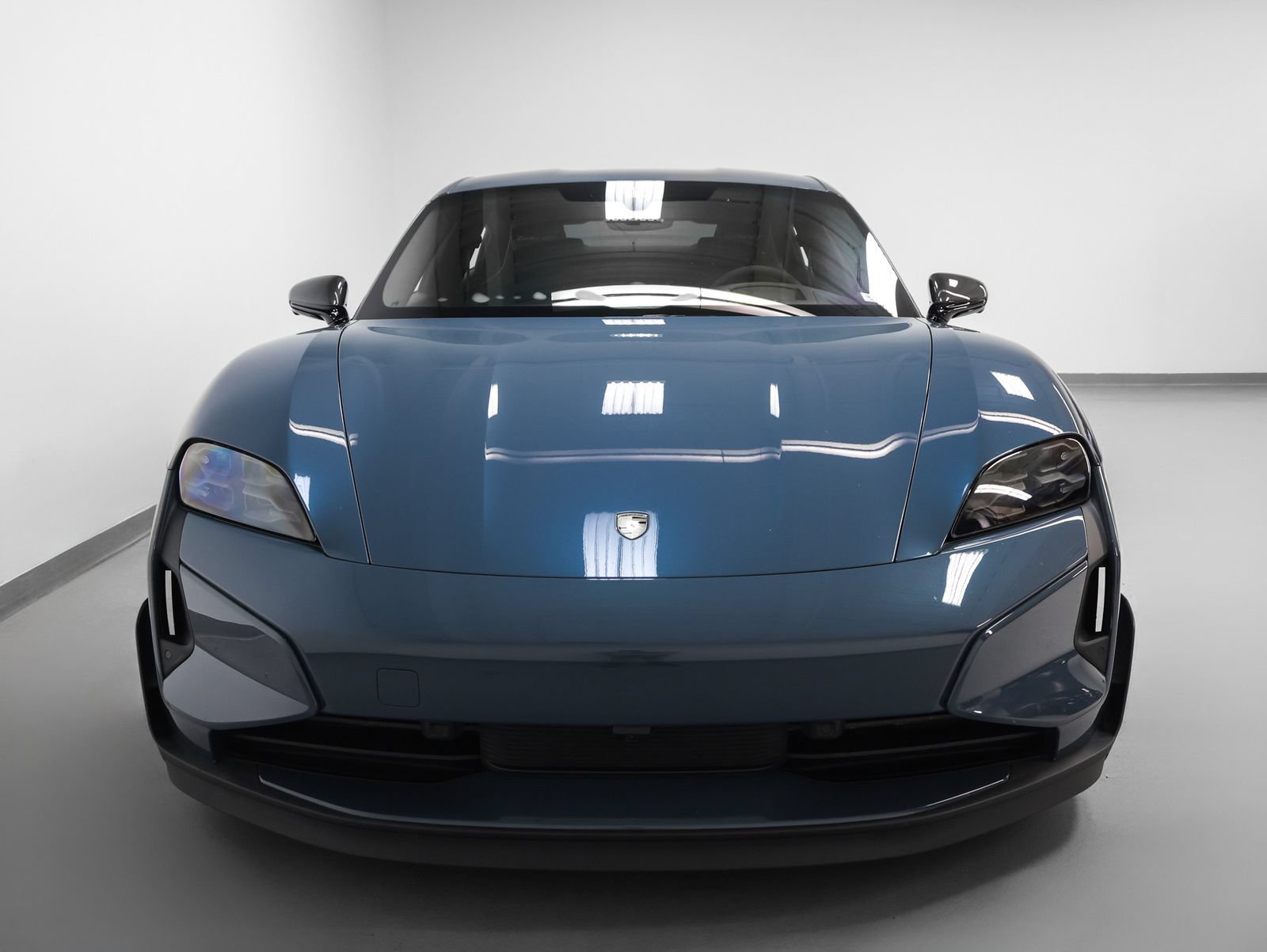 Certified 2025 Porsche Taycan Turbo GT AWD/4WD image 8