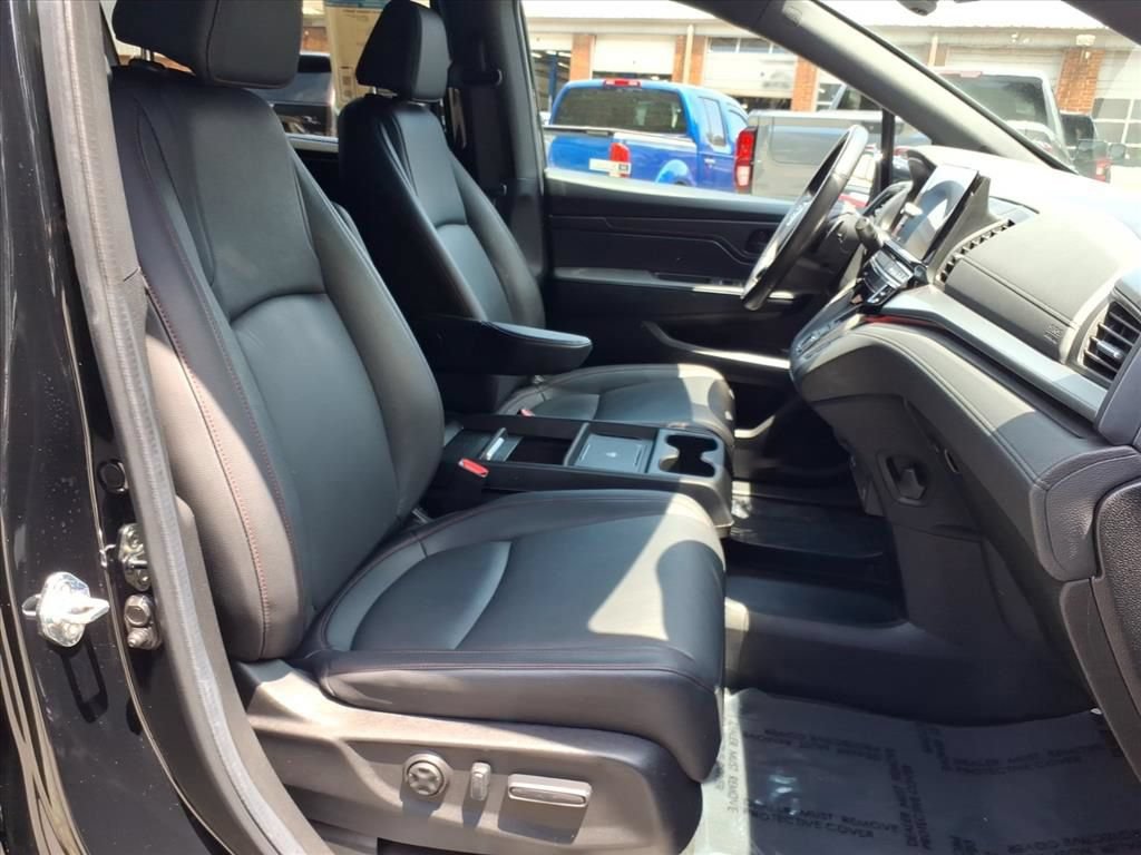 Used 2025 Honda Odyssey Sport-L image 26