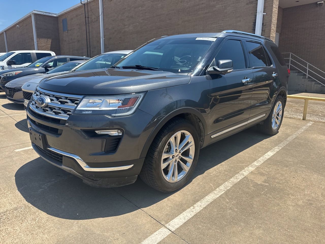 Used 2019 Ford Explorer Limited w/ Ford Safe & Smart Package AWD/4WD image 1