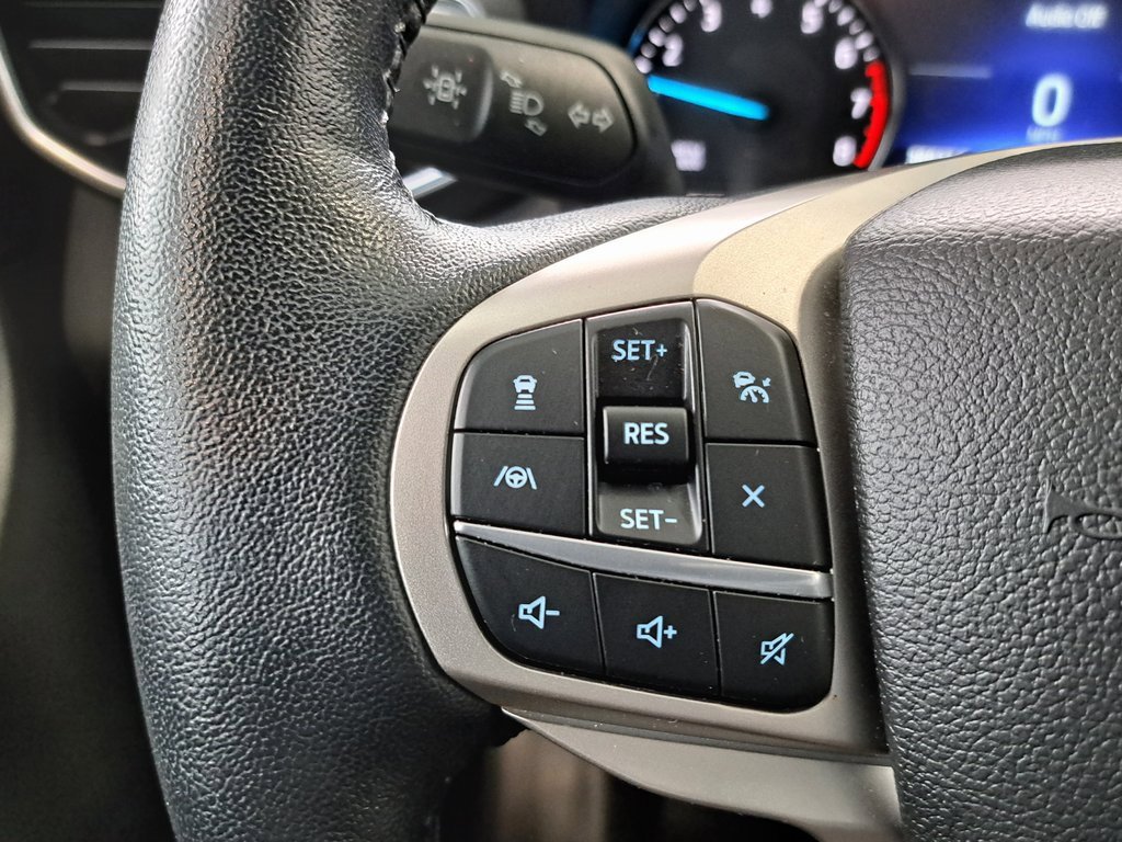 Used 2022 Ford Explorer Limited image 12