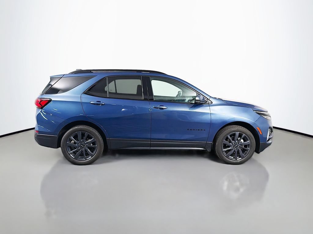 Used 2024 Chevrolet Equinox RS AWD/4WD image 8