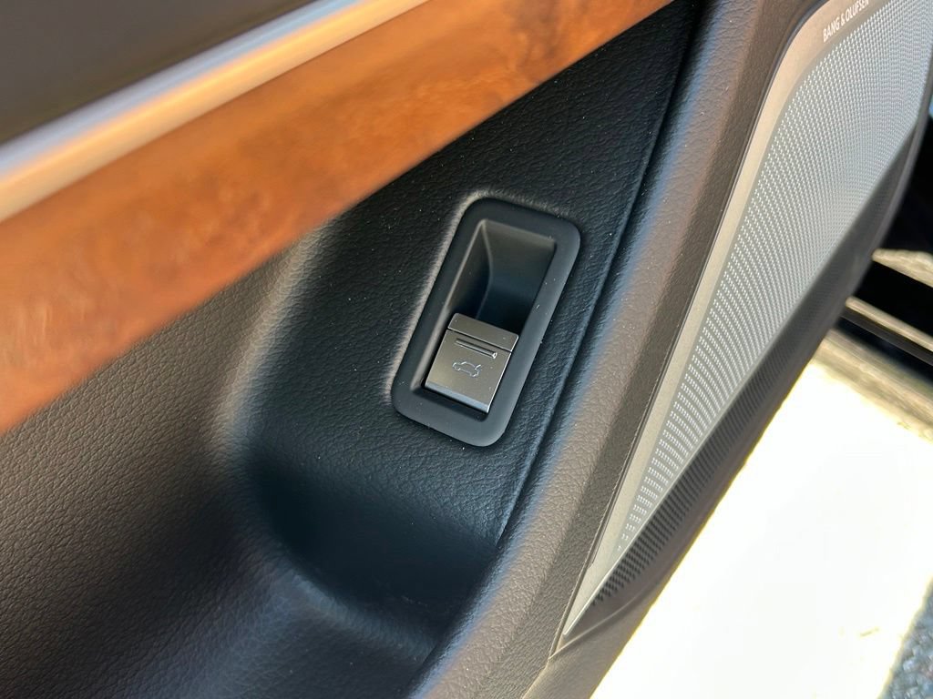 New 2026 Audi A8 L 3.0T AWD/4WD image 21