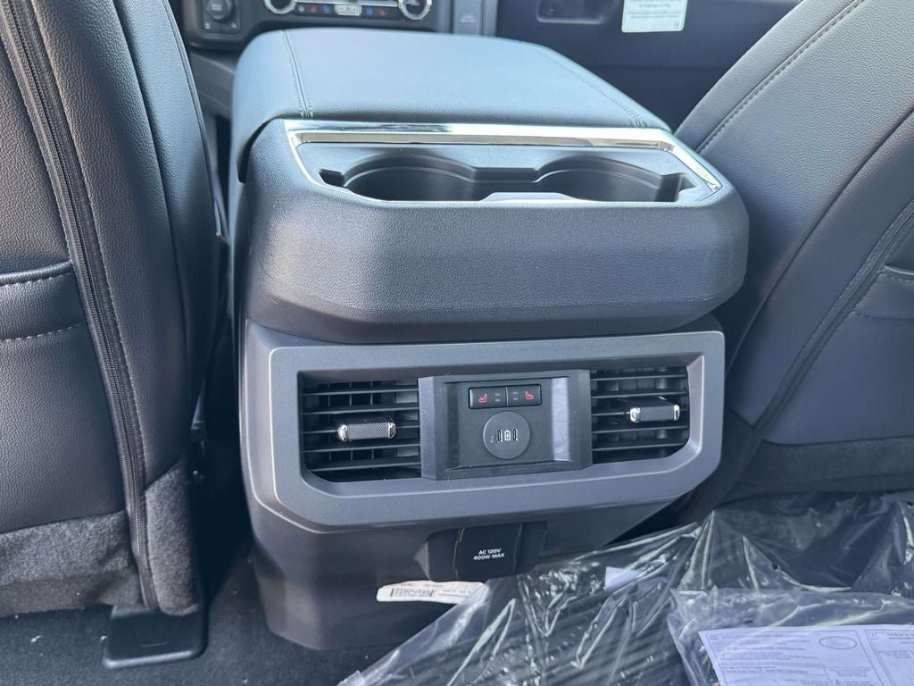 New 2026 Ford F250 Lariat w/ Black Appearance Package AWD/4WD image 13