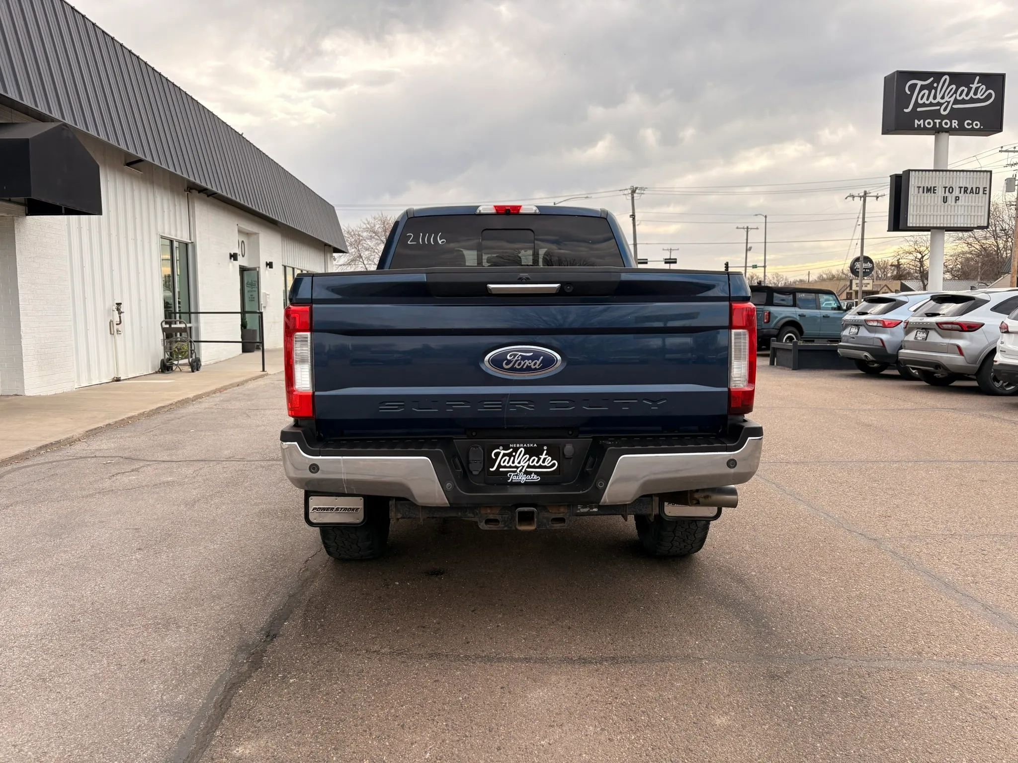 Used 2017 Ford F250 Lariat w/ Chrome Package image 7