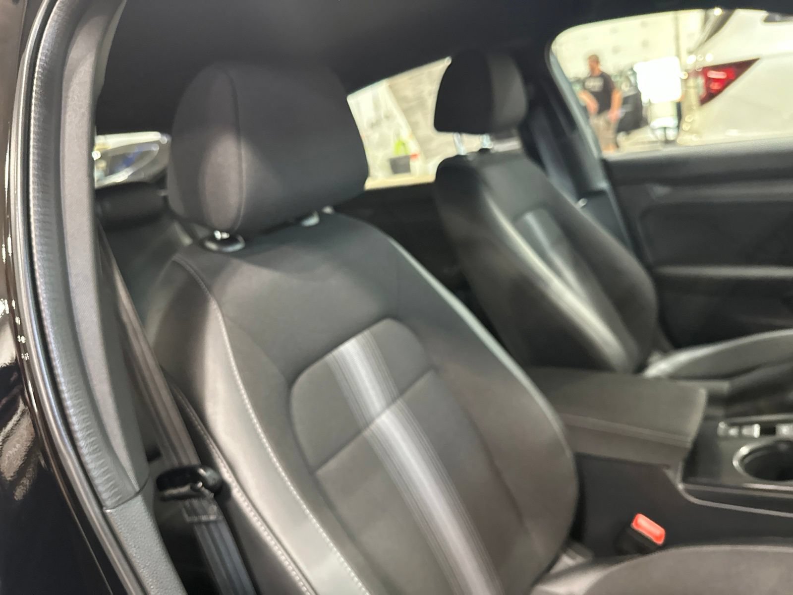 Used 2023 Honda Civic Sport image 30