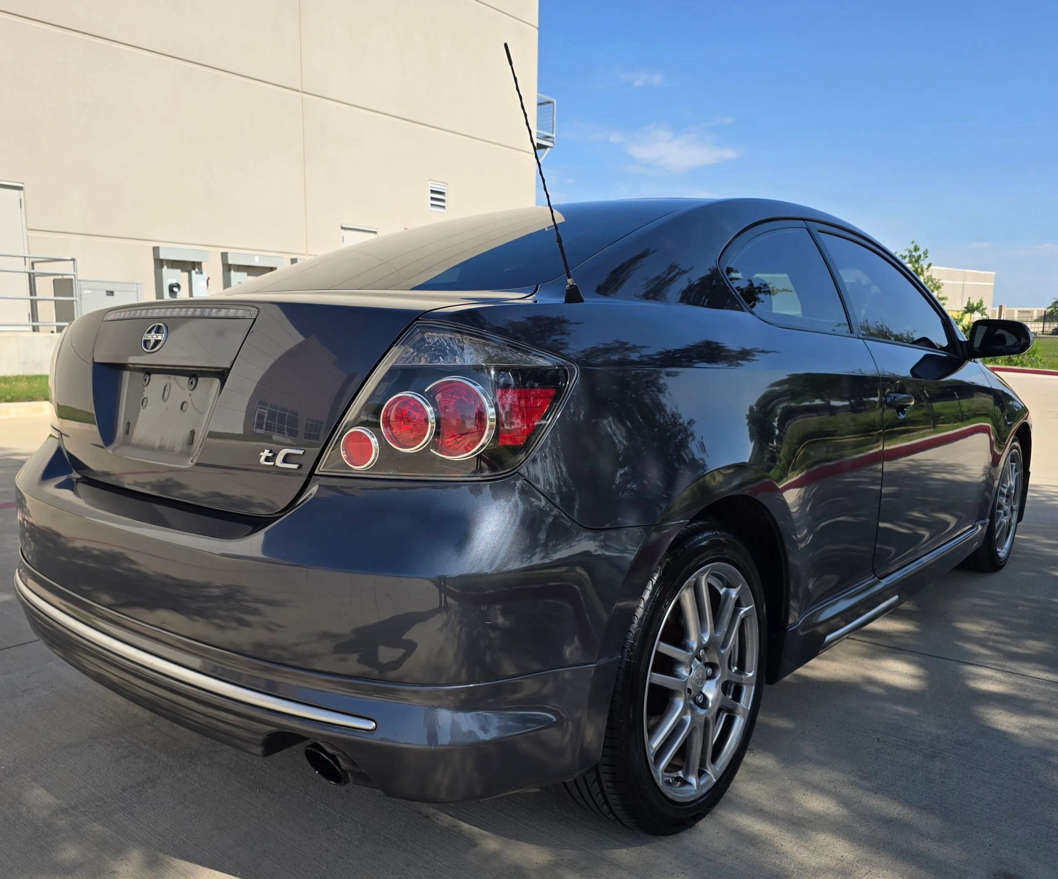 Used 2008 Scion tC FWD image 7