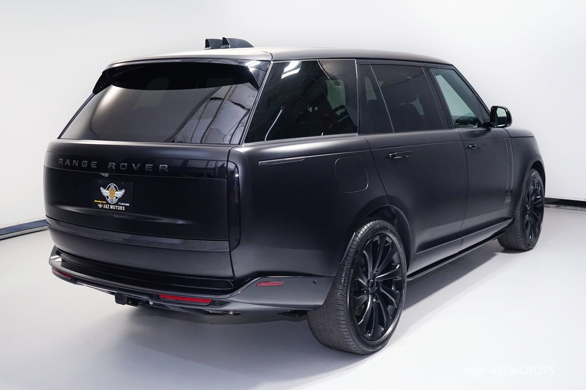 Used 2026 Land Rover Range Rover Long Wheelbase Autobiography AWD/4WD image 6