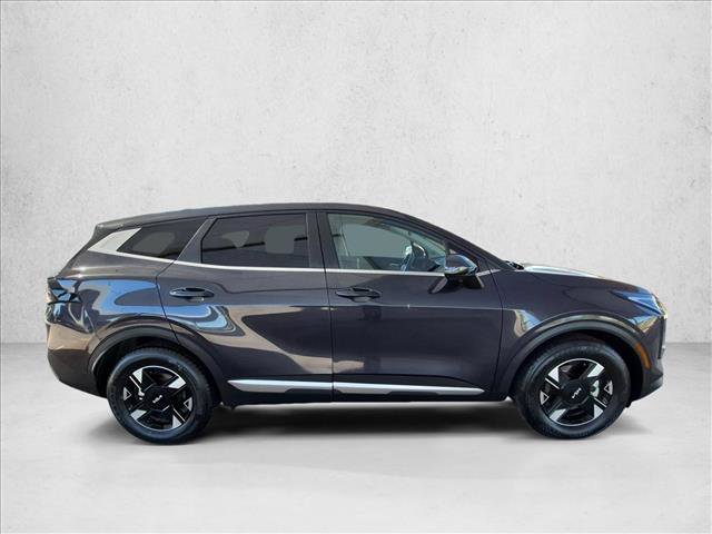 Used 2026 Kia Sportage LX FWD image 4