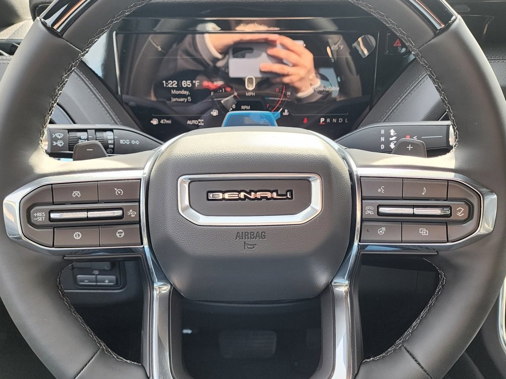 New 2026 GMC Yukon Denali w/ Denali Reserve Package image 21