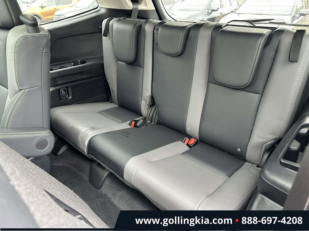 Used 2023 Subaru Ascent Onyx Edition image 10