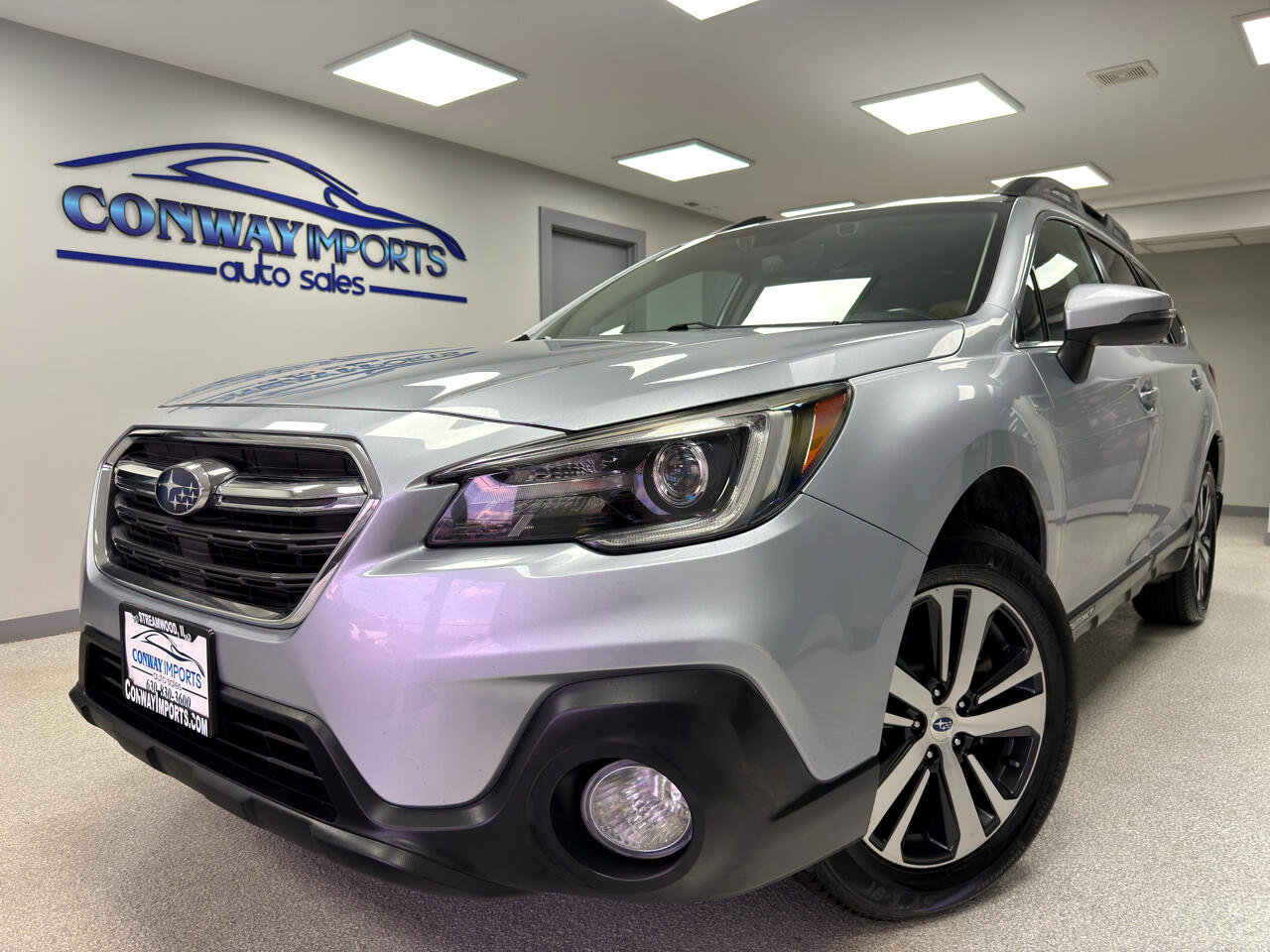 Used 2019 Subaru Outback 3.6R Limited w/ Popular Package #2 image 1