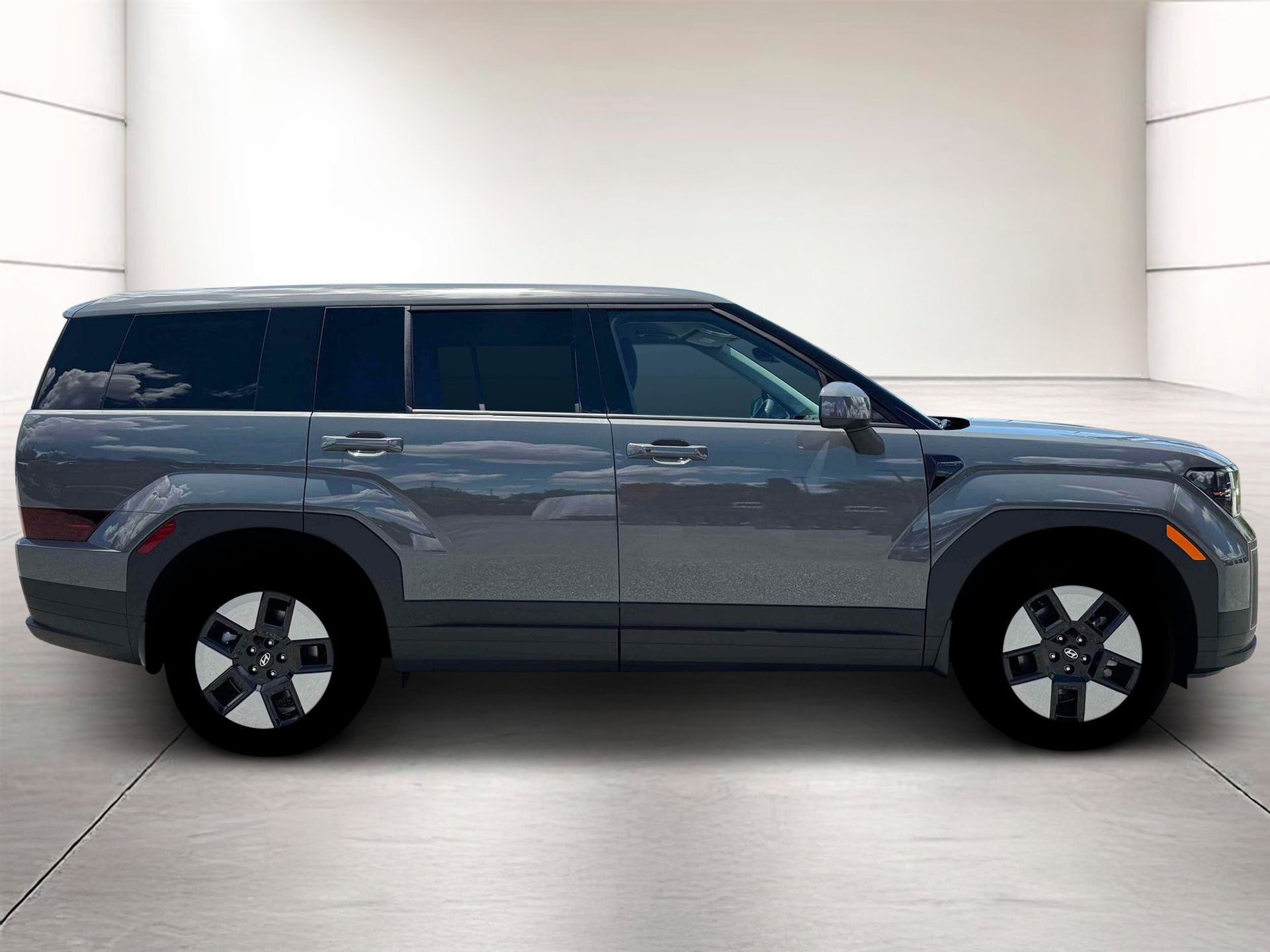 New 2026 Hyundai Santa Fe SE FWD image 8