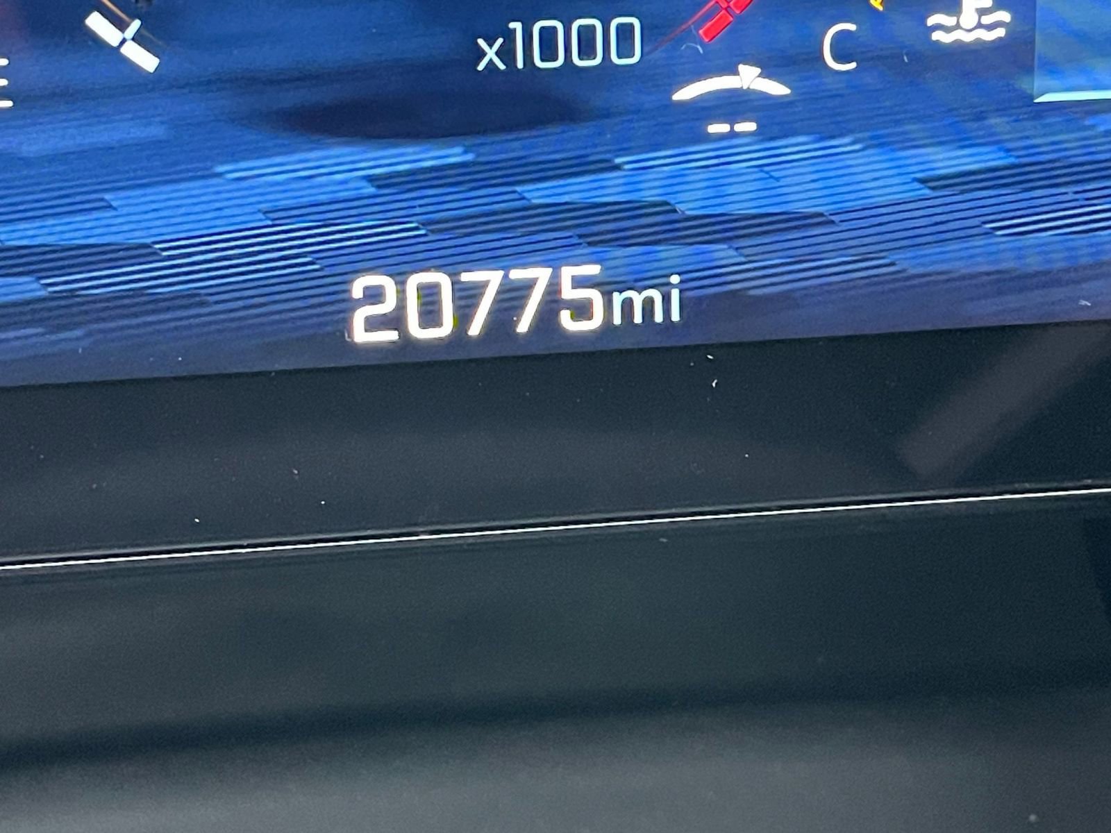 Used 2025 Chevrolet Equinox LT image 39