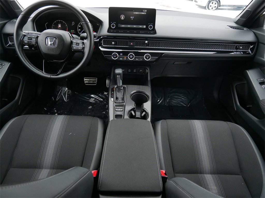 Used 2025 Honda Civic Sport image 13