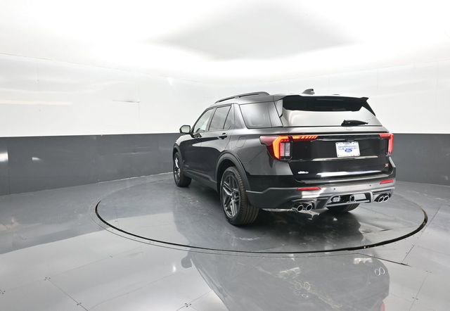 New 2026 Ford Explorer ST image 5