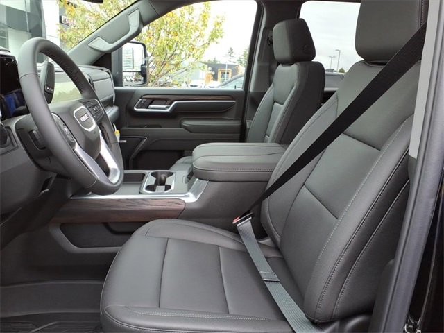 New 2026 GMC Sierra 2500 SLT w/ SLT Convenience Package image 12