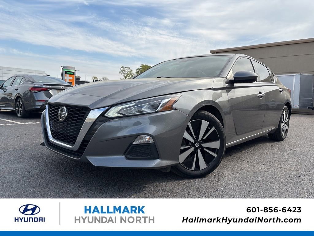 Used 2022 Nissan Altima 2.5 SV image 1