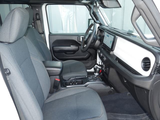 Used 2024 Jeep Wrangler Unlimited Sport AWD/4WD image 24