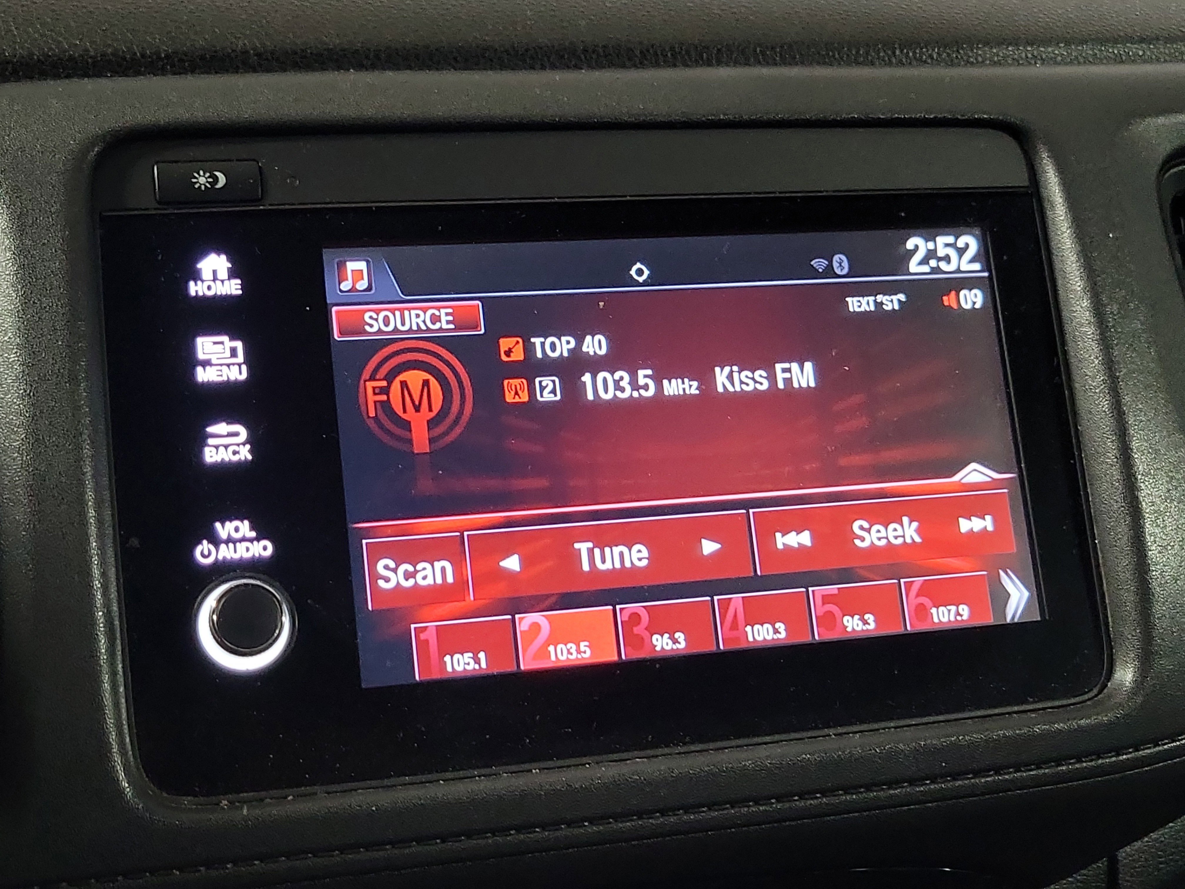 Used 2021 Honda HR-V Sport image 28