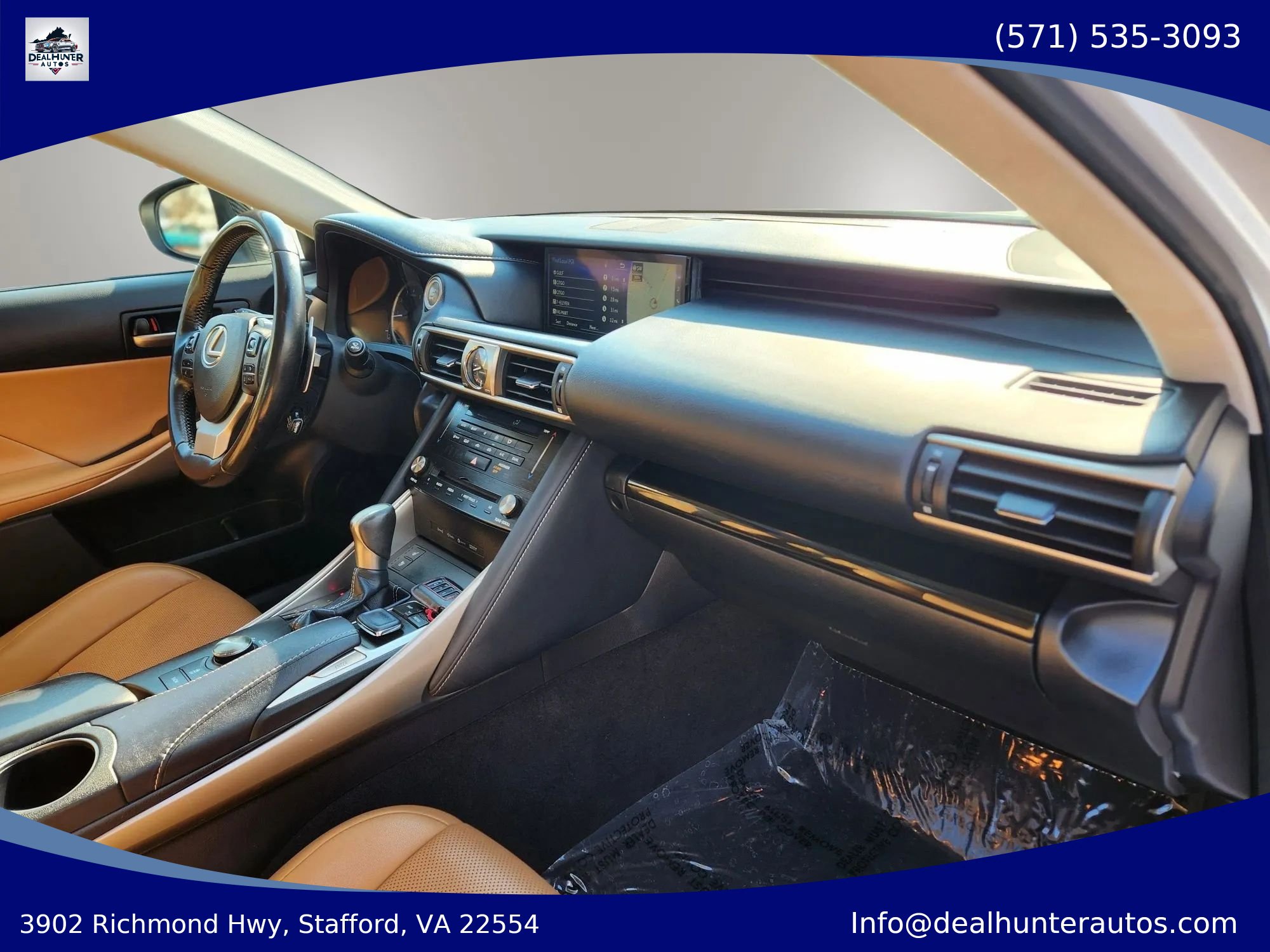 Used 2018 Lexus IS 300 AWD w/ Comfort Package image 15