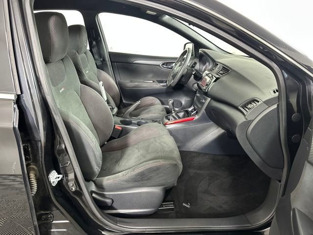 Used 2017 Nissan Sentra NISMO image 28
