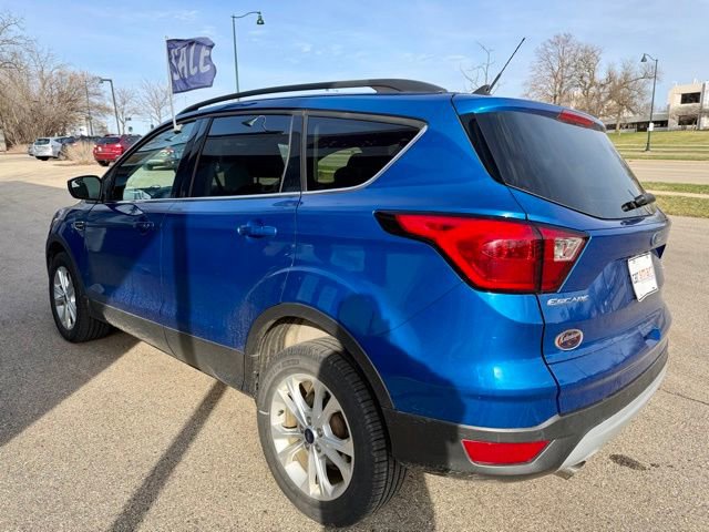 Used 2019 Ford Escape SEL image 5