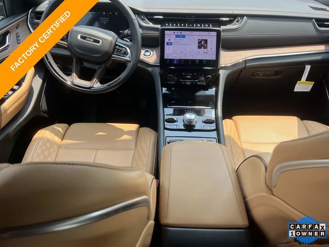Certified 2024 Jeep Grand Cherokee L Summit w/ Rear Seat Video Group I AWD/4WD image 17
