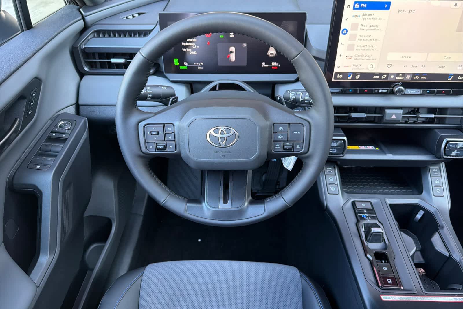 New 2026 Toyota RAV4 XSE w/ Panoramic Sun Roof Package AWD/4WD image 15