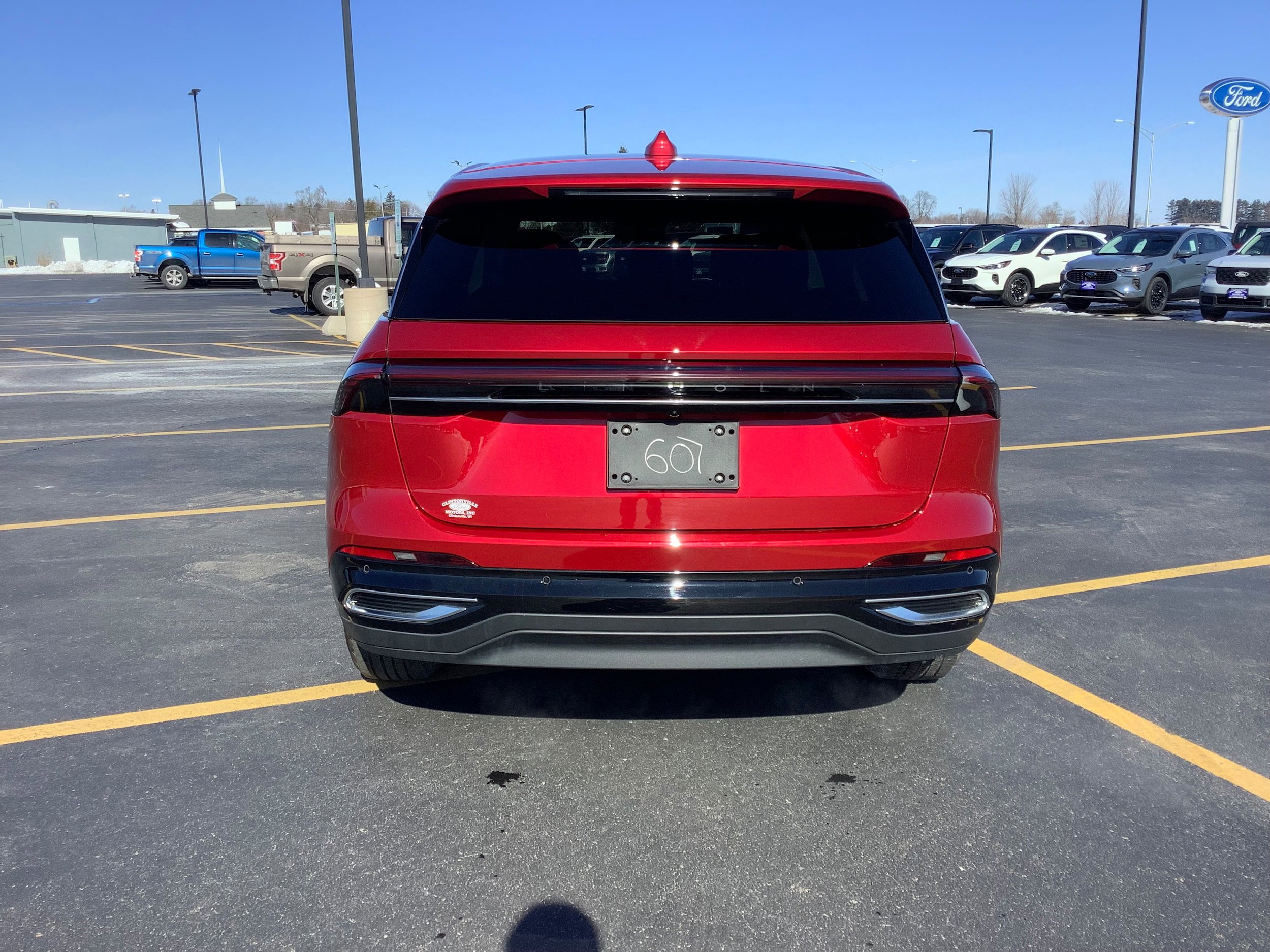 Used 2025 Lincoln Nautilus Premier w/ Equipment Group 102A AWD/4WD image 5