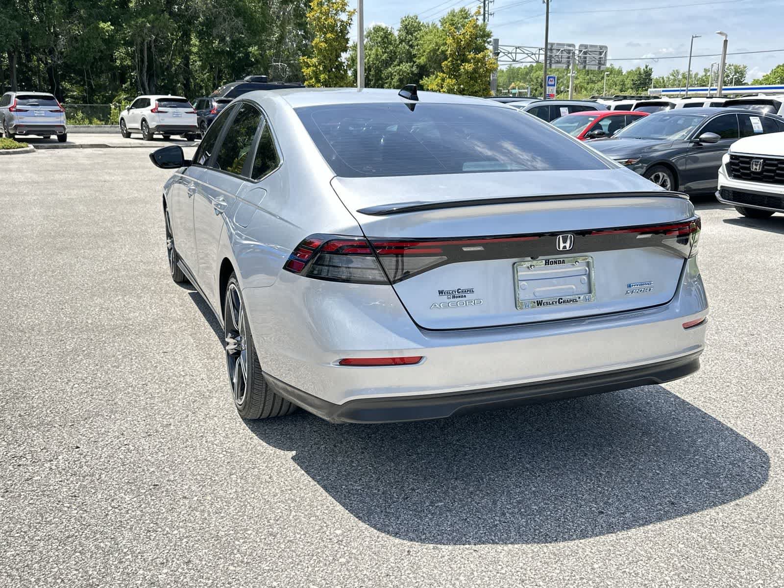 Used 2024 Honda Accord Sport image 4