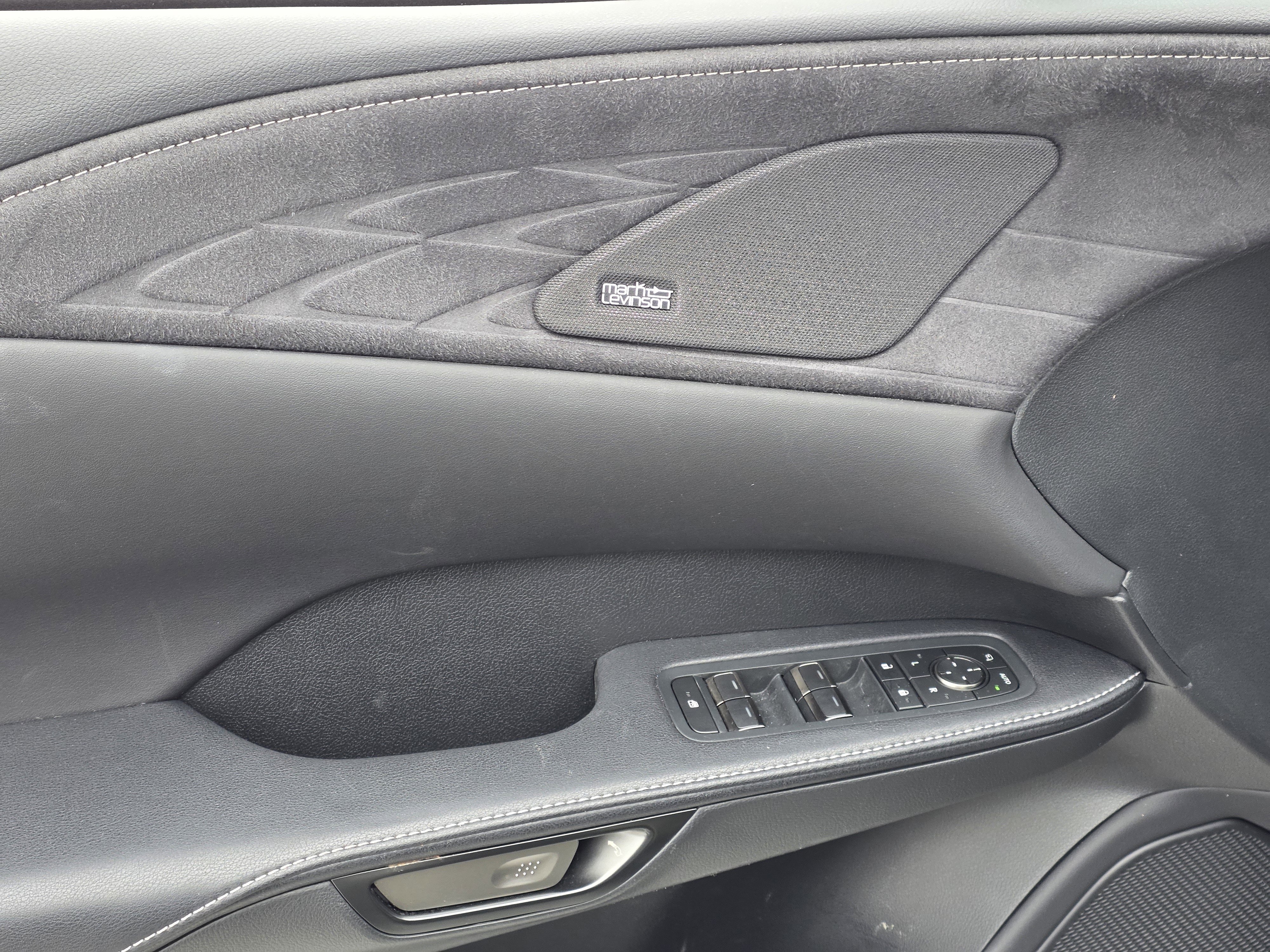 Used 2023 Lexus RX 350 AWD w/ Accessory Package image 10