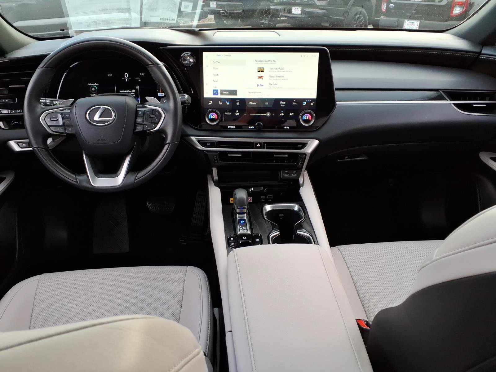 Used 2025 Lexus RX 350h w/ Convenience Package AWD/4WD image 11