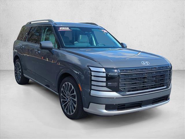 Used 2026 Hyundai Palisade Calligraphy FWD image 3