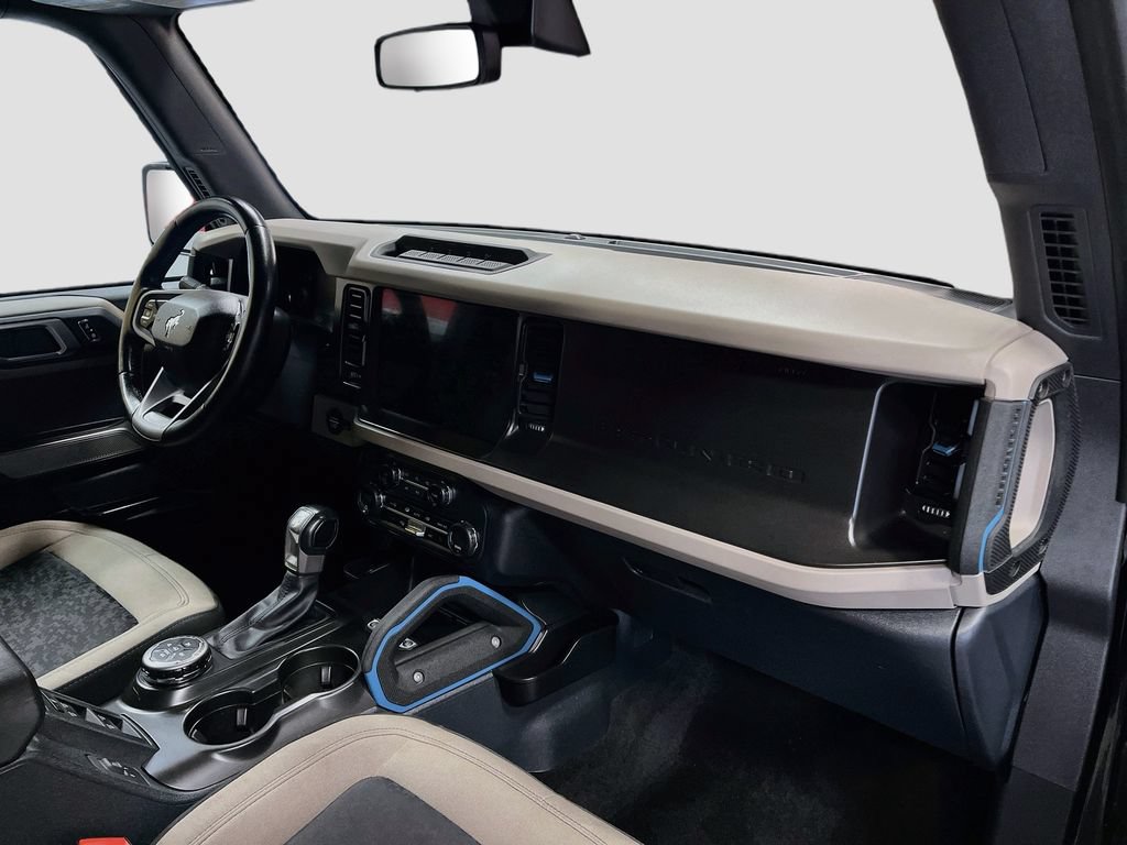 Used 2023 Ford Bronco Wildtrak AWD/4WD image 28