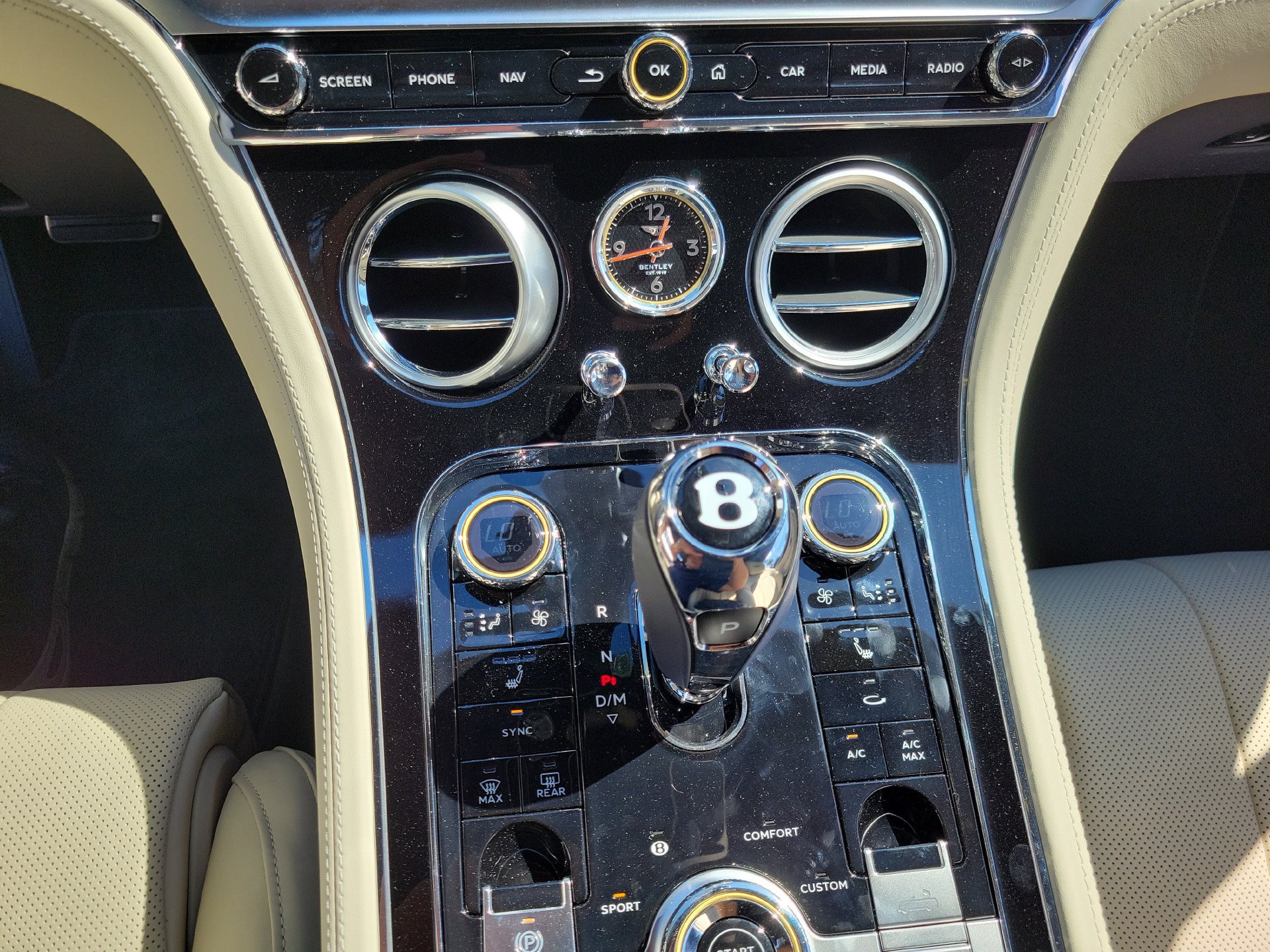 New 2026 Bentley Continental GT AWD/4WD image 32