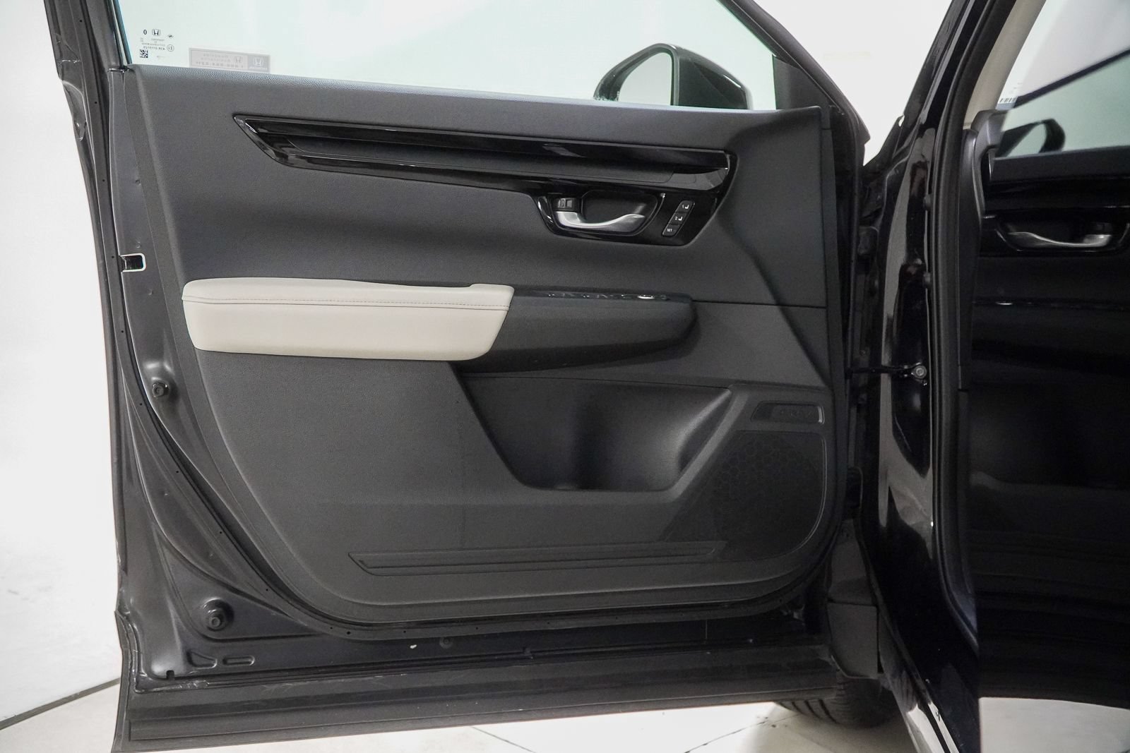 Used 2024 Honda CR-V EX-L image 18