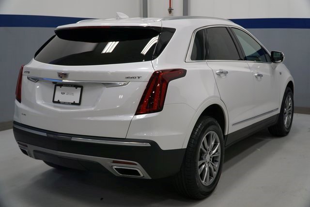Certified 2022 Cadillac XT5 Premium Luxury image 5