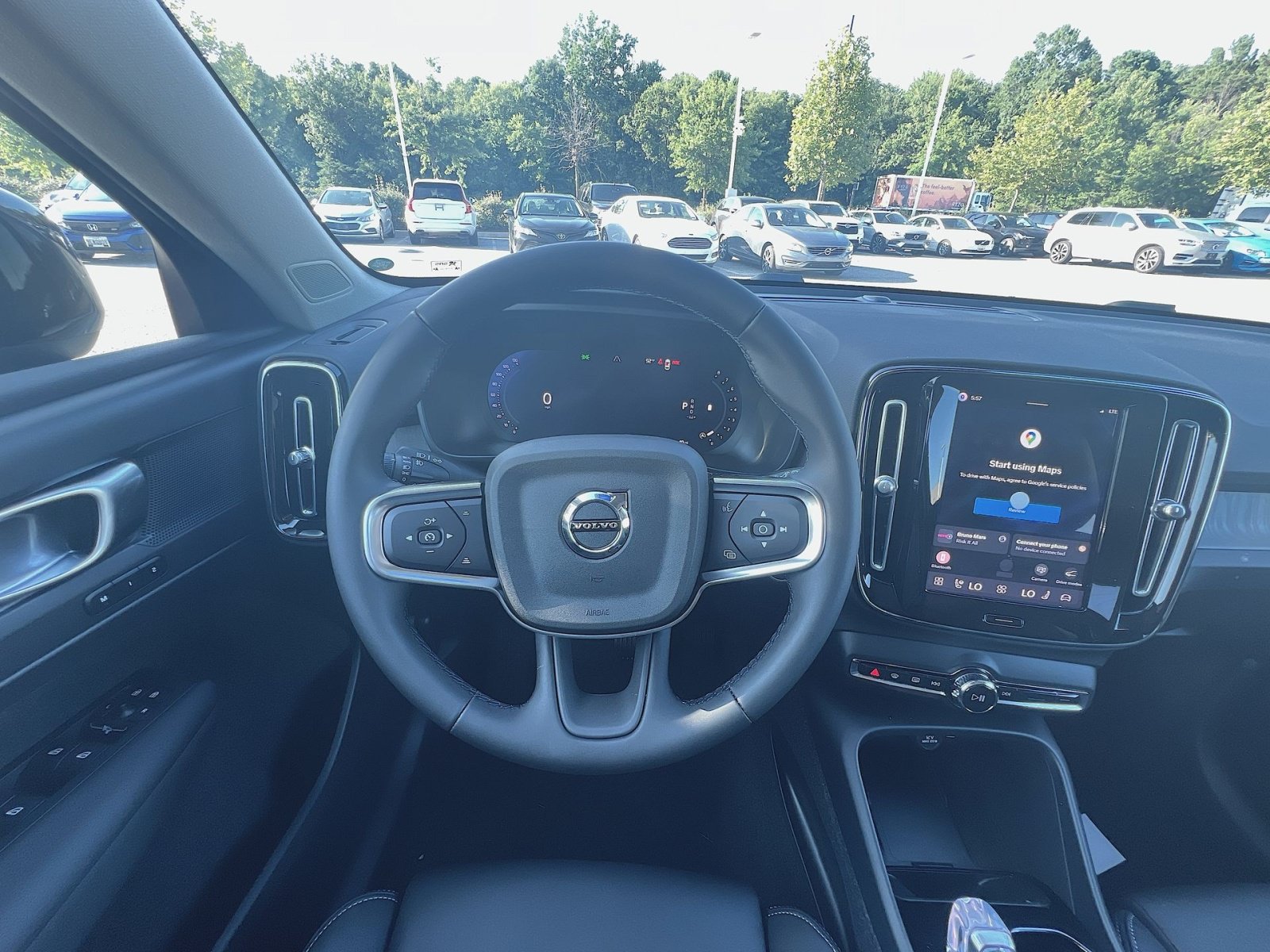 New 2026 Volvo XC40 B5 Plus w/ Protection Package Premier AWD/4WD image 16