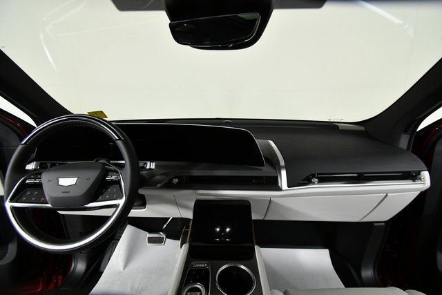 New 2026 Cadillac Vistiq Luxury w/ LPO, Floor Liner Package image 25