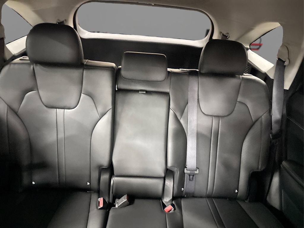 New 2026 Kia Sorento S image 10