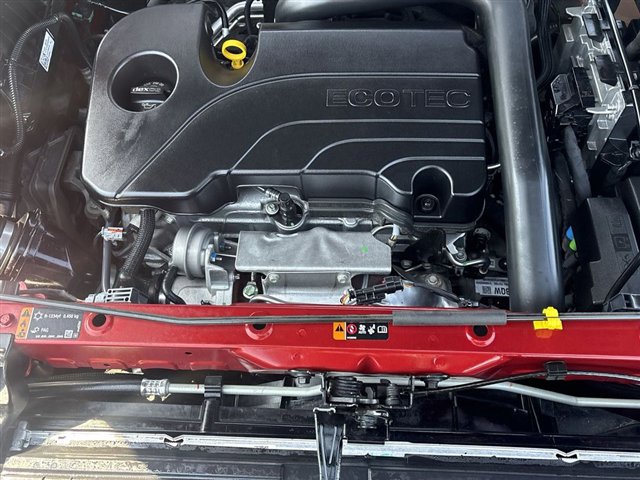 Certified 2024 Chevrolet Equinox LT w/ LPO, Floor Liner Package FWD image 28