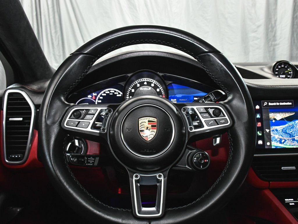 Used 2023 Porsche Cayenne Turbo S AWD/4WD image 37