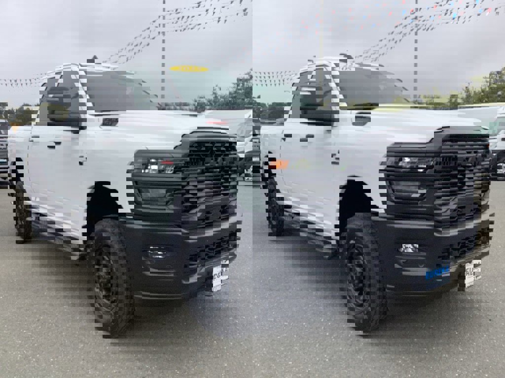New 2025 RAM 2500 Tradesman image 3