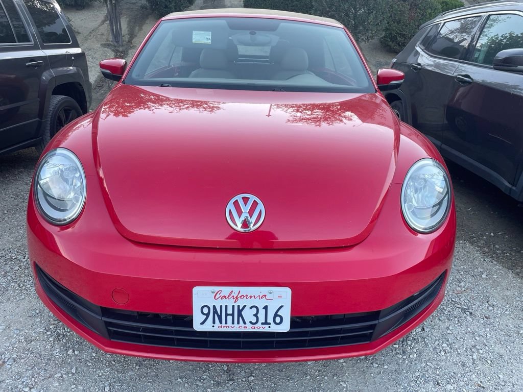 Used 2013 Volkswagen Beetle 2.5 FWD image 3