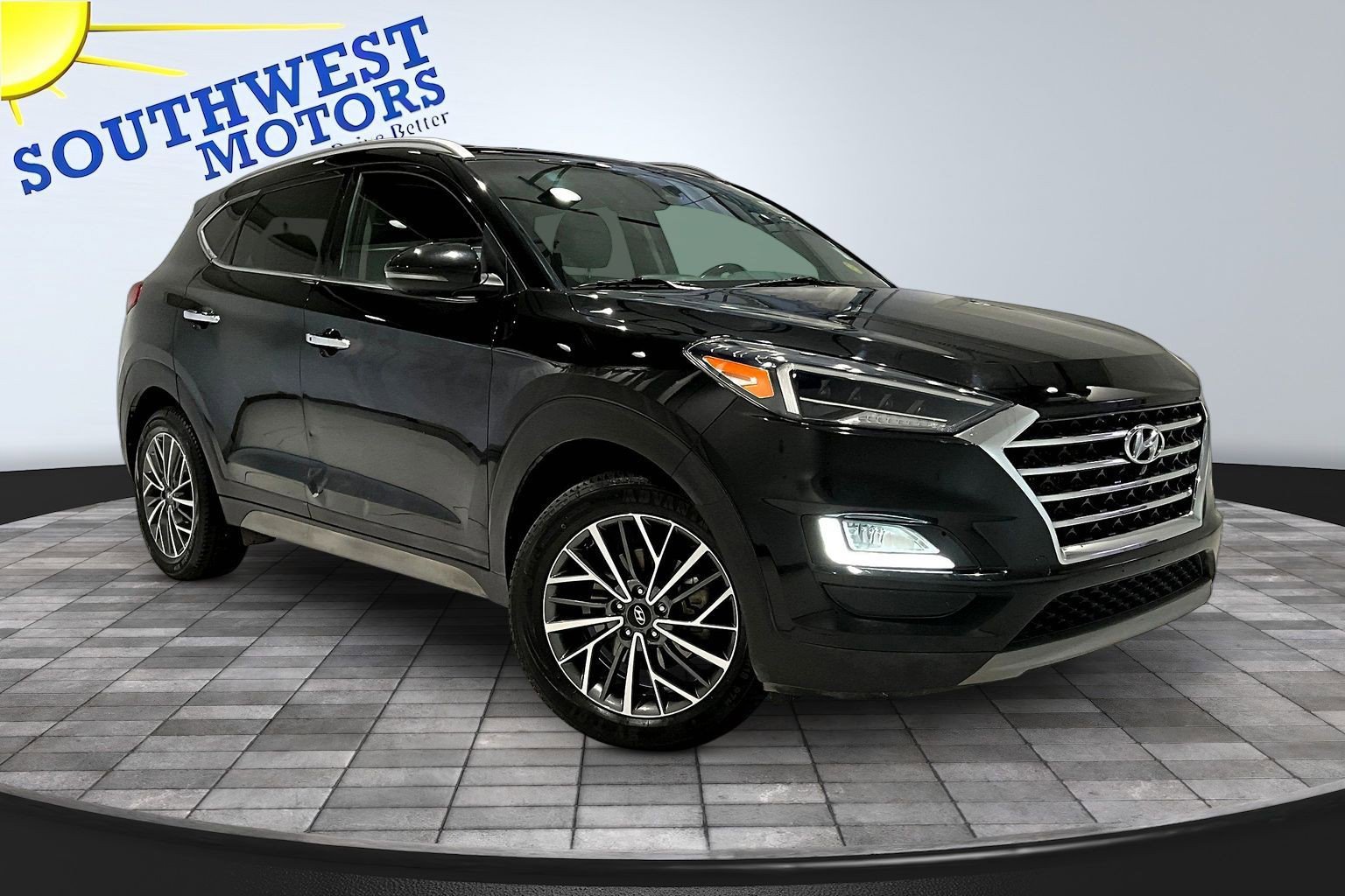 Used 2021 Hyundai Tucson Limited AWD/4WD image 3